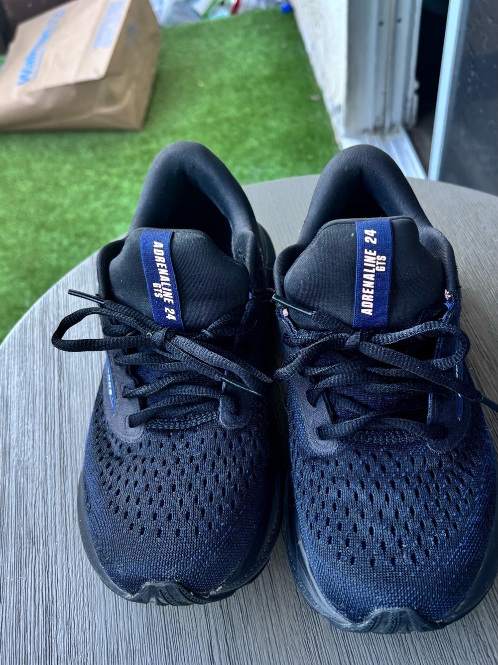Adrenaline 24 GTS WomenRunning Shoes - Navy/Black Women size 7.5